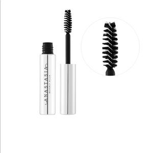 Anastasia clear brow gel